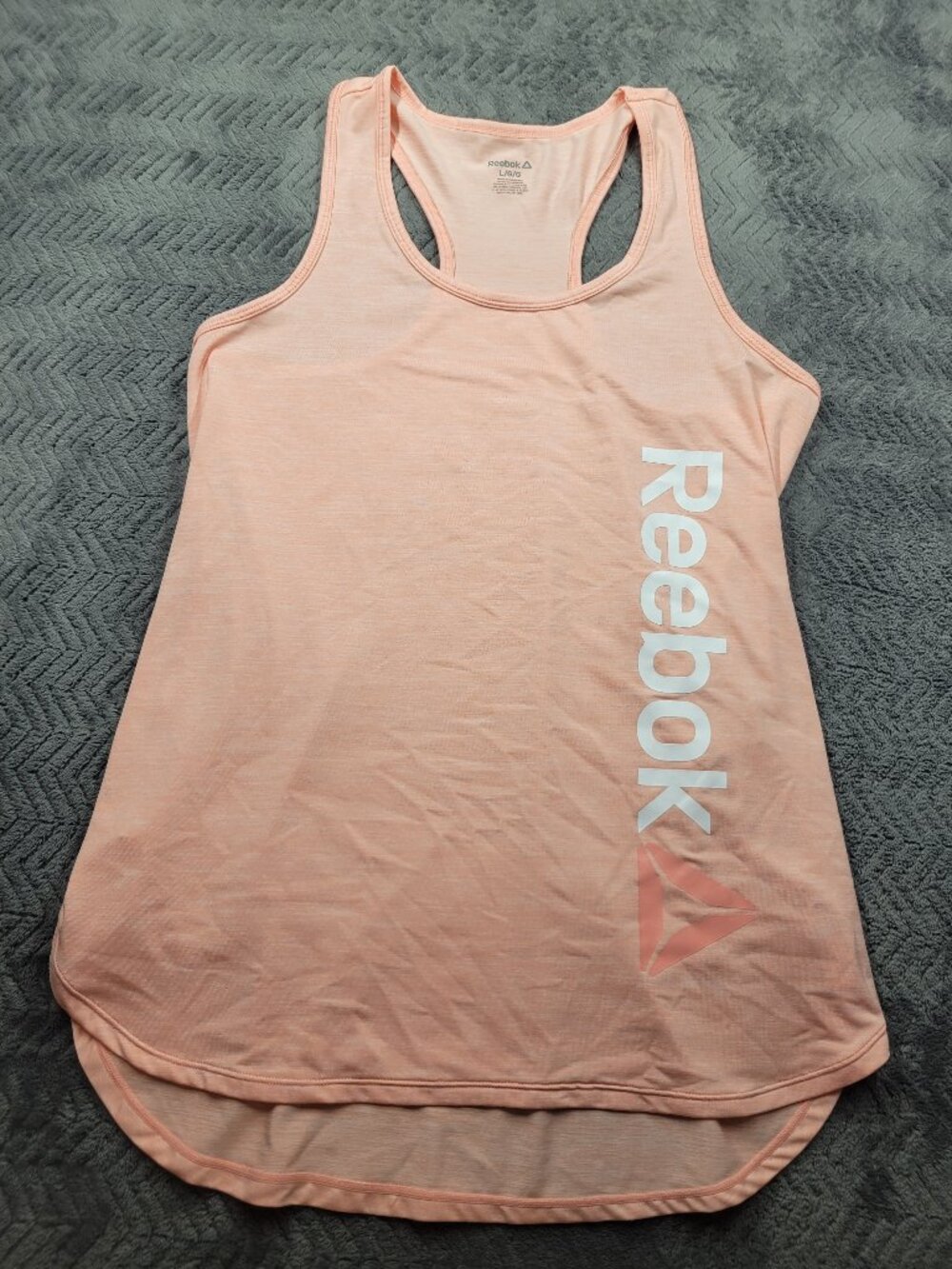 Reebok active wear tank top size large peach good condition